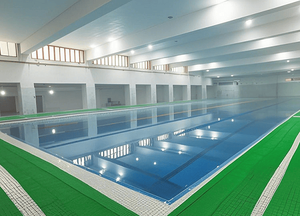 專業(yè)泳池設(shè)備護航校園健康，AQUA愛克構(gòu)建安全暢游環(huán)境:泳池設(shè)備